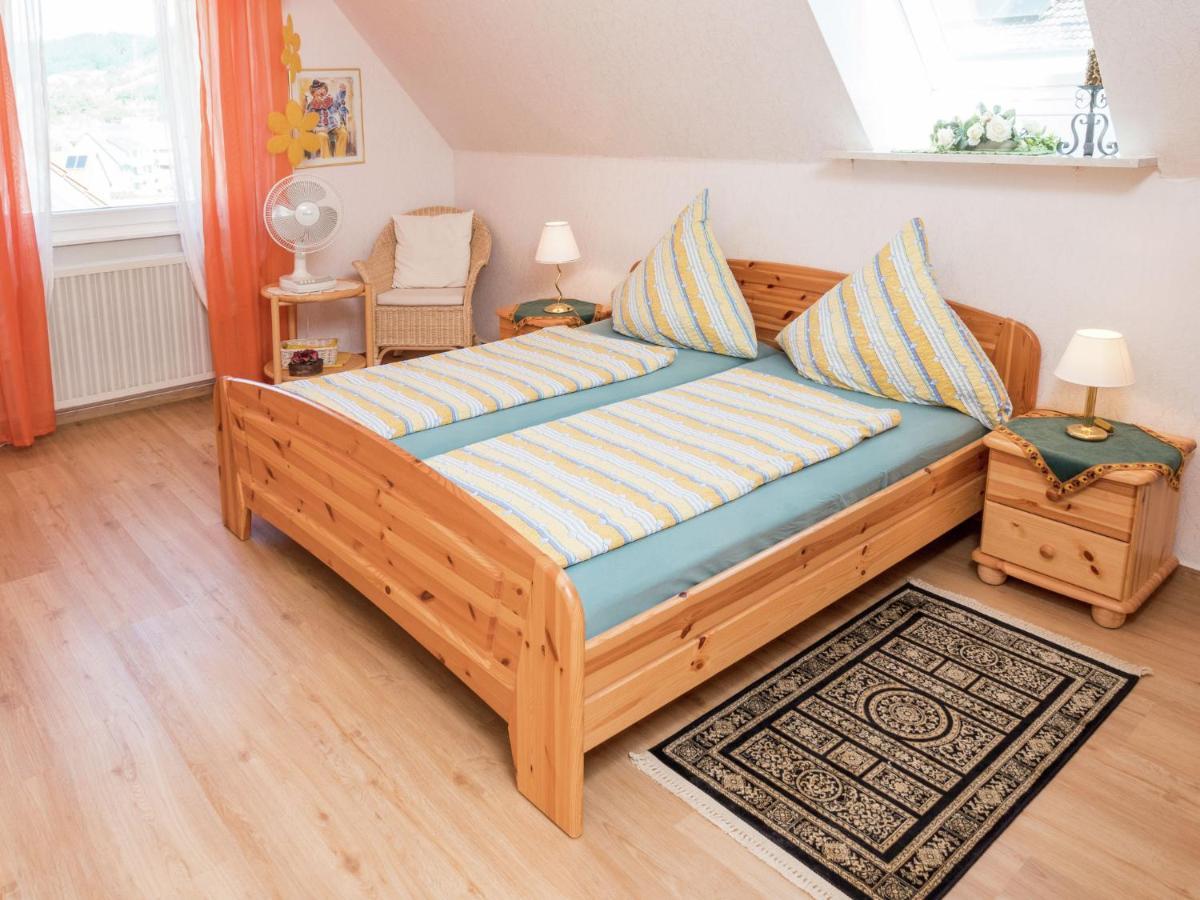 Cheerful Apartment Near City Centre Of Haslach 哈斯拉赫 外观 照片