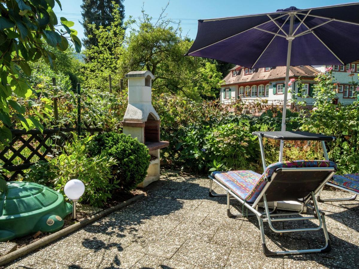 Cheerful Apartment Near City Centre Of Haslach 哈斯拉赫 外观 照片